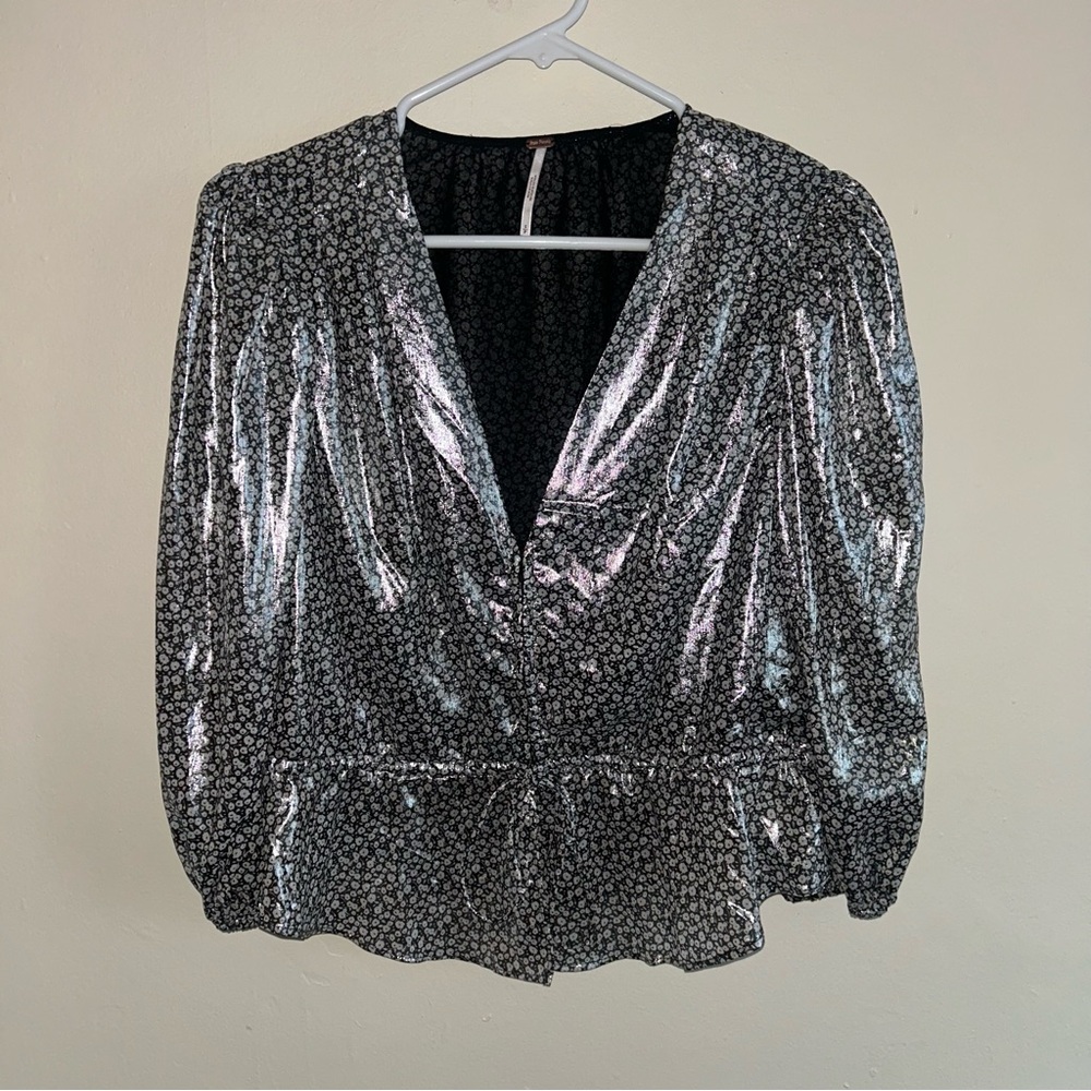 Free People Small Talk That Talk Metallic Floral Puff Sleeve Blouse - Picture 2 of 5